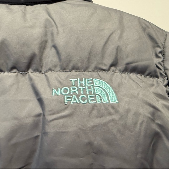 Girls Northface Gray/teal Jacket. quilted jacket. Perfect for fall 10/12 - Picture 4 of 5